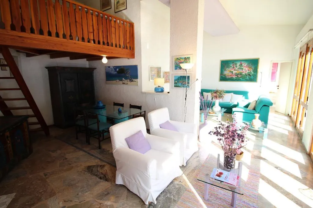 Apartment Appartamento Fronte Lago - Toscolano Maderno